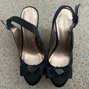 BCBGeneration BG-Jannie wedge heels size 8B
